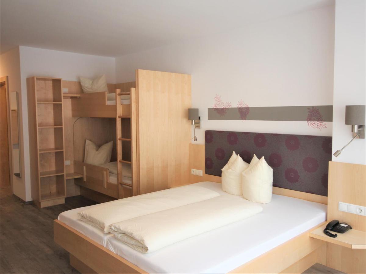 Kinderhotel Stefan Wenns Buitenkant foto