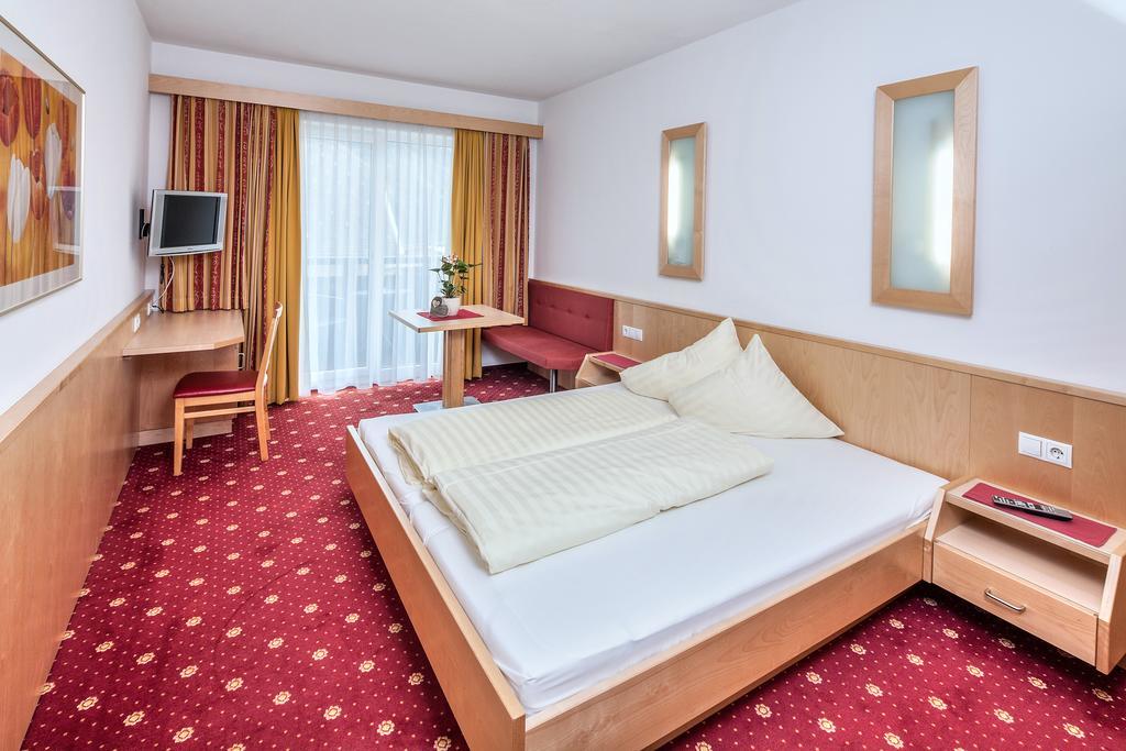 Kinderhotel Stefan Wenns Buitenkant foto